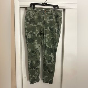 Old Navy The Rockstar Pants Size 14
